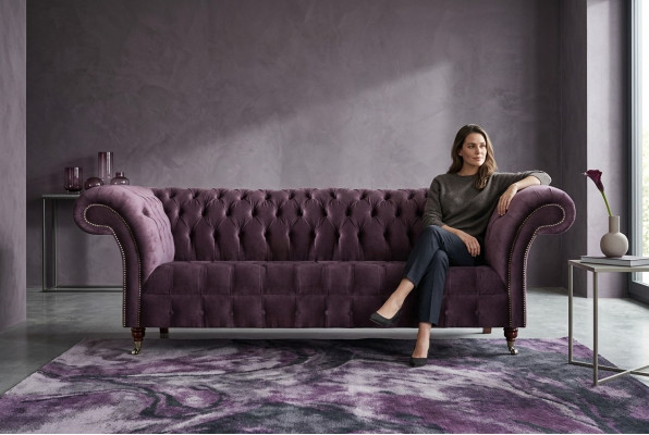 Lila Chesterfield Wohnzimmer Viersitzer Designer Polstercouch Edle Möbel