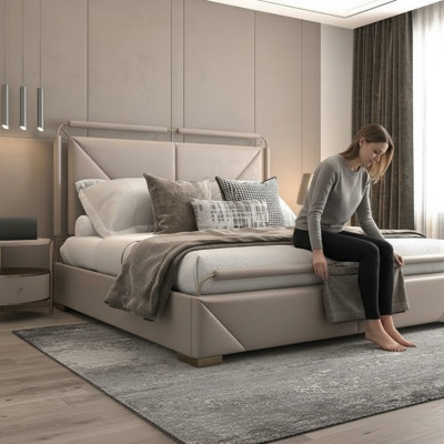 Design de cama luxuoso moderno em bege com detalhes dourados e uma cabeceira elegante