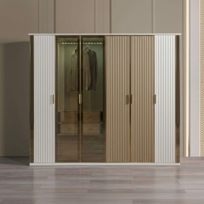 Moderno e luxuoso armário de vidro, 234 cm